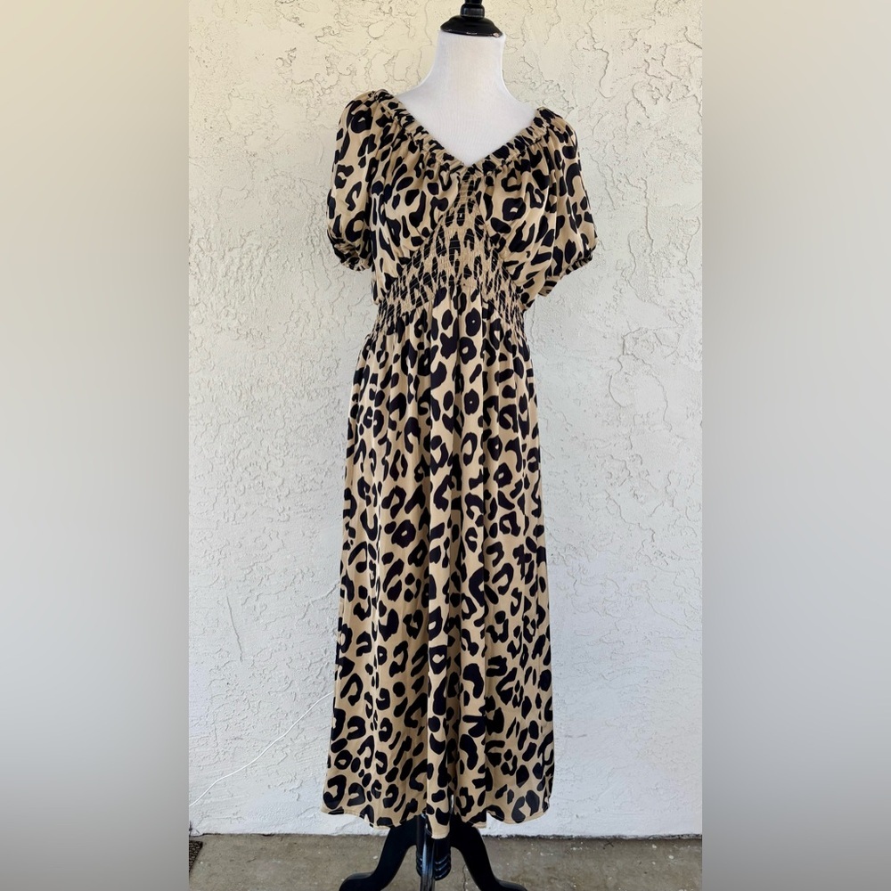 ON+34th Midi Dress Large Leopard Print Smocked Waist Puff Sleeve V-Neck Tan Blk